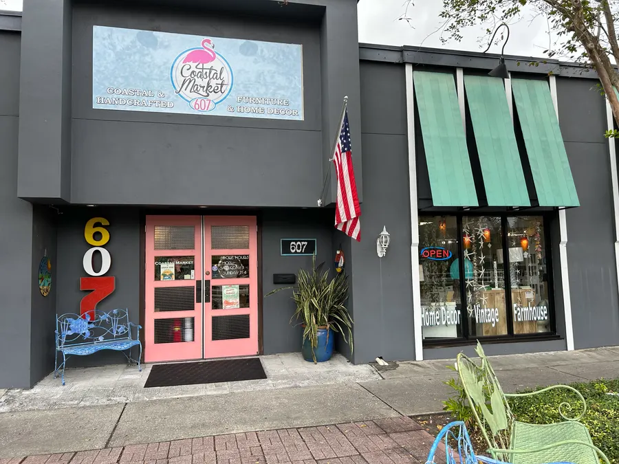 Coastal Market 607 storefront